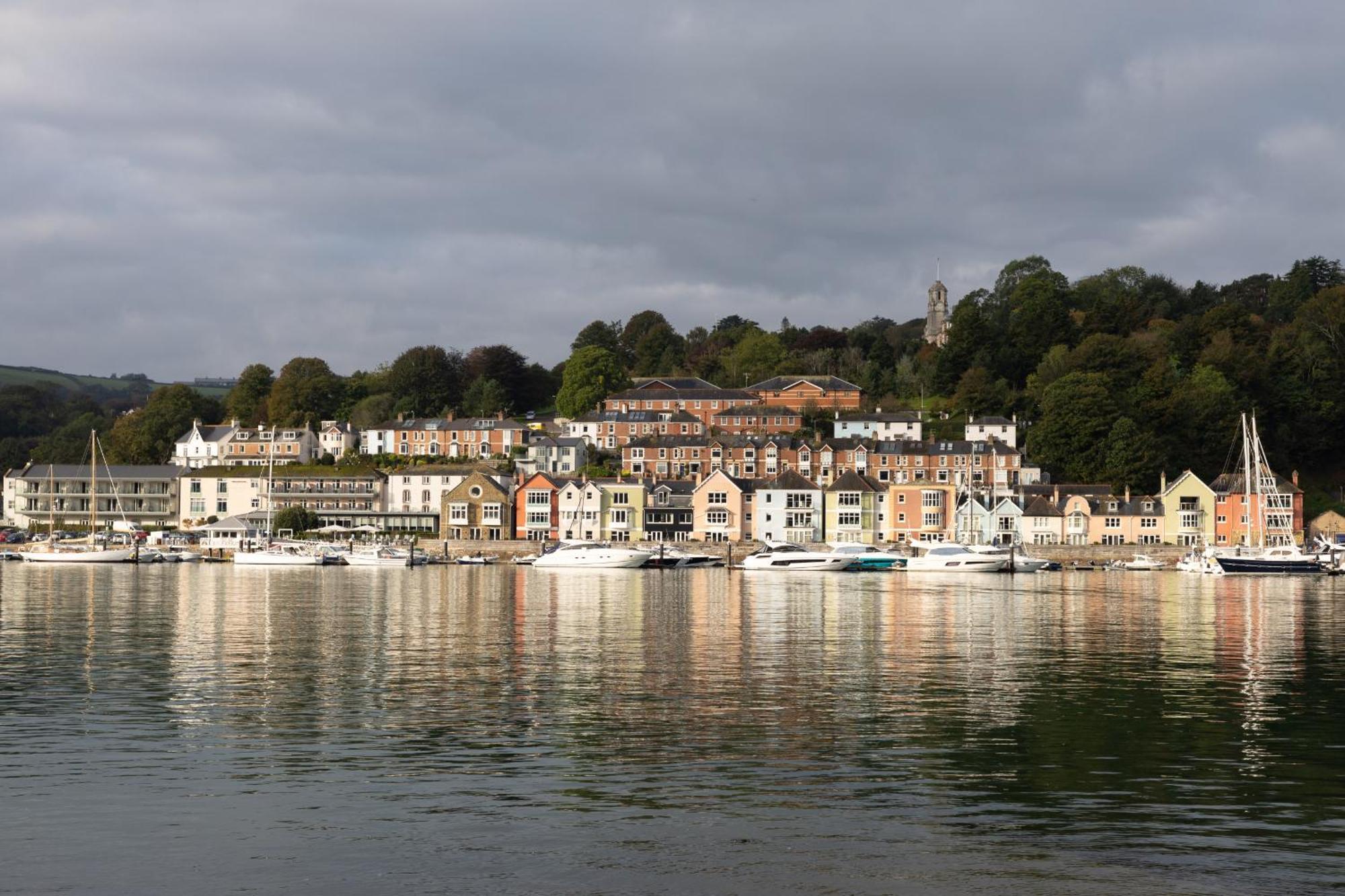 Dart Marina - Luxury Apartment On Marina Dartmouth Bagian luar foto