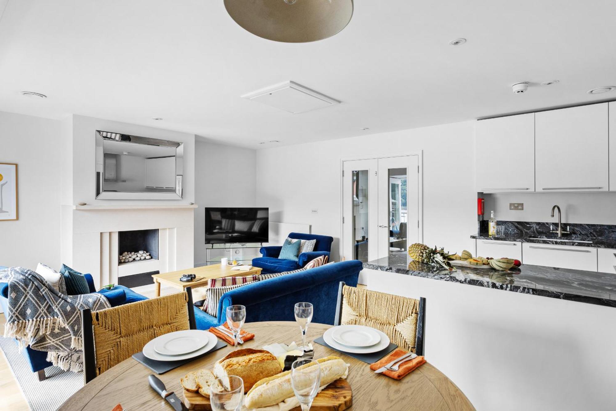 Dart Marina - Luxury Apartment On Marina Dartmouth Bagian luar foto